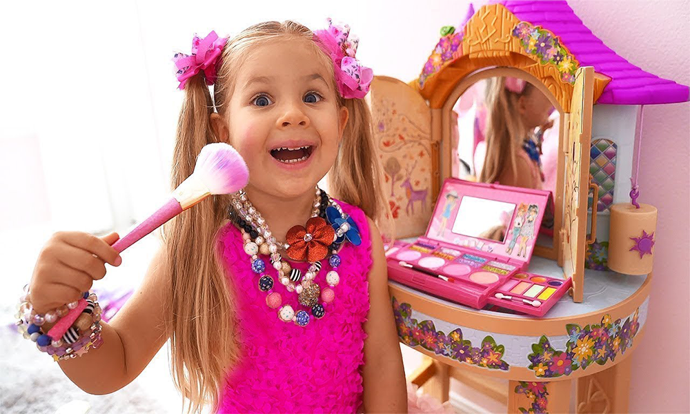 Glow Up Safely: Discover the Best Kids Safe Makeup – Where Beauty Meets Confidence!