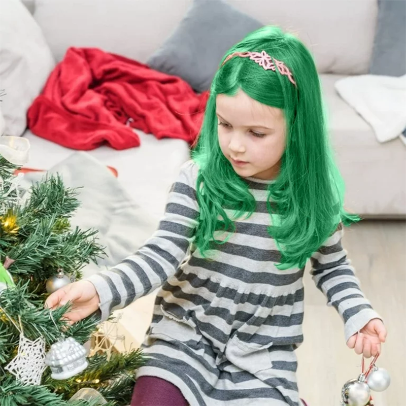 Vibrant Kids Green Hair Chalk – Transforming locks with playful hues for a fun and creative twist!