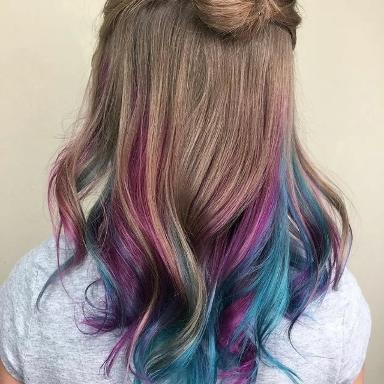 Vibrant Hair Colors with Safe Kids Hair Dye.