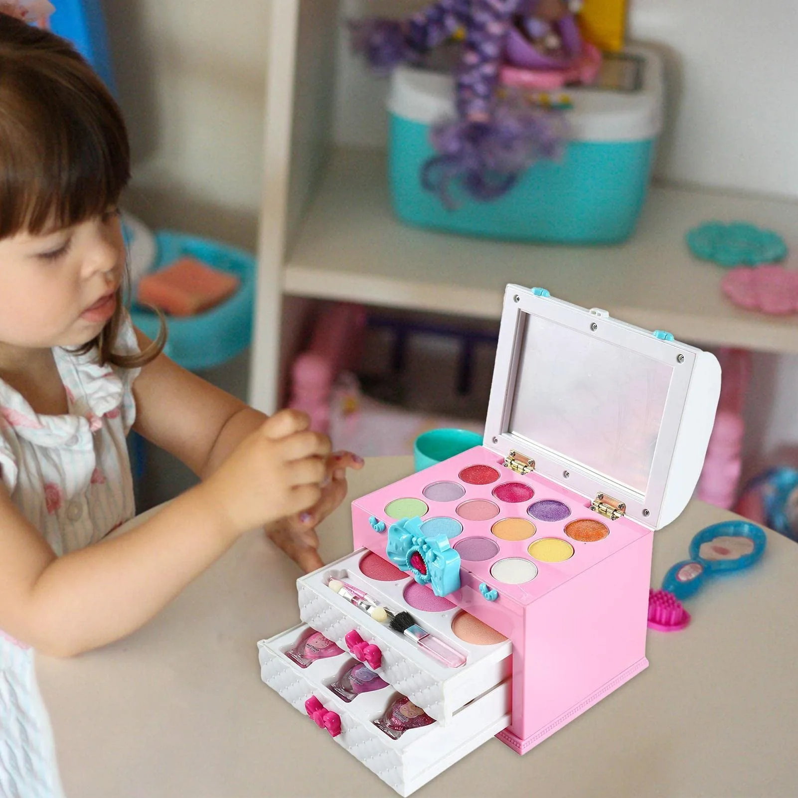 Colorful and Safe Kids Cosmetics: Sparking Creativity Without Compromise.