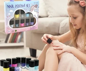 Kids makeup palette: A world of nail art possibilities.