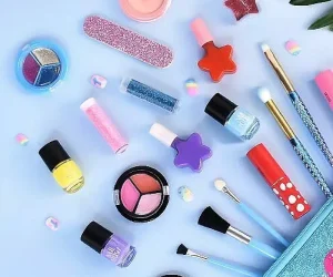 kids-makeup-supplies-1080-1