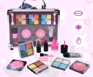 suitcase-kids-makeup-set-750-2